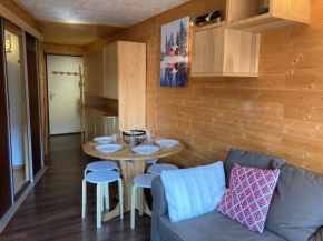 Appartement 2 pièces proche pistes, commerces et restaurants - Capacité 4 personnes - FR-1-634-43